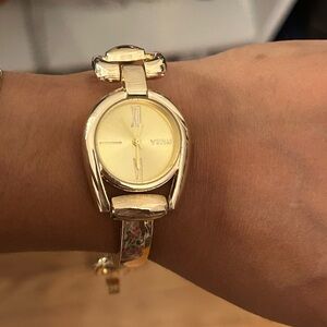 Nook Elegant Gold Women's Watch